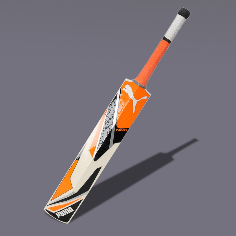 PUMA Future EW SNR 7.1 English Willow Cricket  Bat(1180-1220 g)