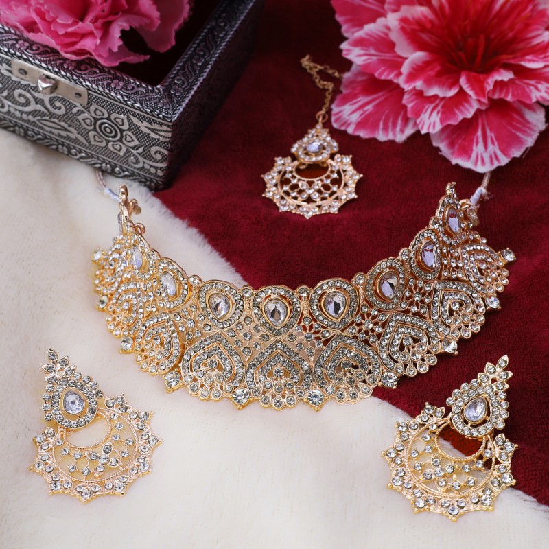 Spykar Men Midnight Blue Nylon Straight Fit Full Sleeve Plain Hooded Puffer Jacket