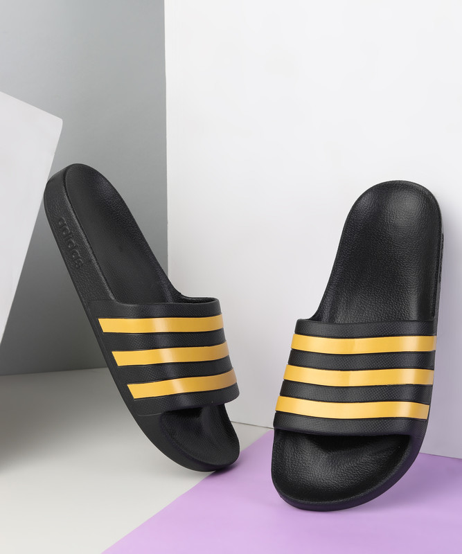 ADIDAS Men ADILETTE AQUA Slides(Black , 7)