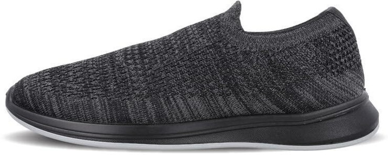 WALKAROO Training & Gym Shoes For Men(Black , 6)