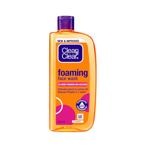 Lakme 9 to 5 Eyeconic Curling Mascara, Lightweight, Water-Resistant Mascara with Smart Curl Brush, Deep Black, 9 ml