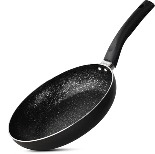 Bergner Essential Plus 5-Layer Non-Stick Coated 20 cm Frypan, Consumes Less Oil, Frying Pan with Bakelite Handle, Comfortable Grip, PFOA Free, Quick Heat Distribution, Easy to Clean – Induction Bottom