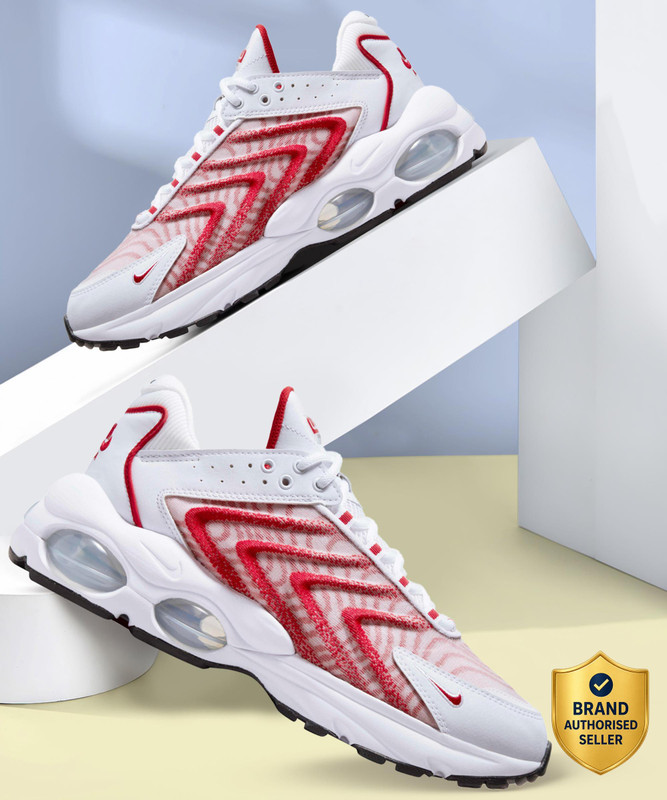 NIKE Air Max TW Sneakers For Men(White , 6)